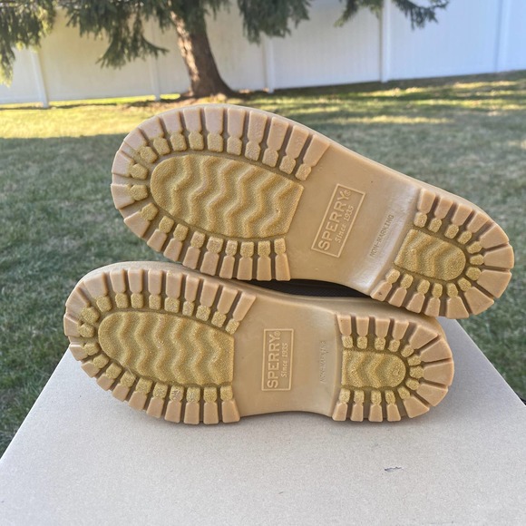 NWT/ NIB Sperry Boys Harbor Duck Boots Tan/Brown (Size 1) - Picture 6 of 7